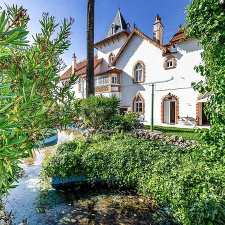 Dona Amelia Хостел *