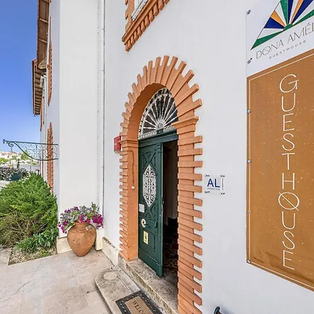 Dona Amélia Ostello *