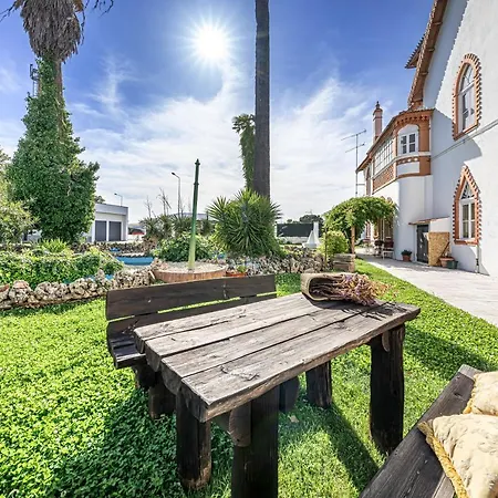 Хостел Dona Amelia Абрантиш