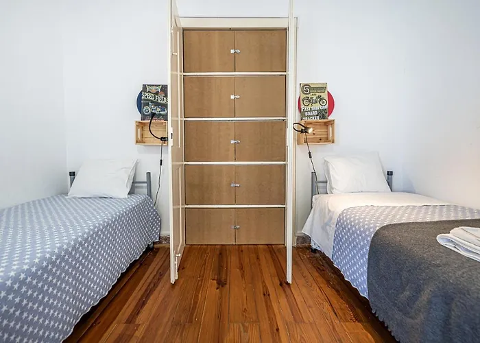 Dona Amelia アブランテス